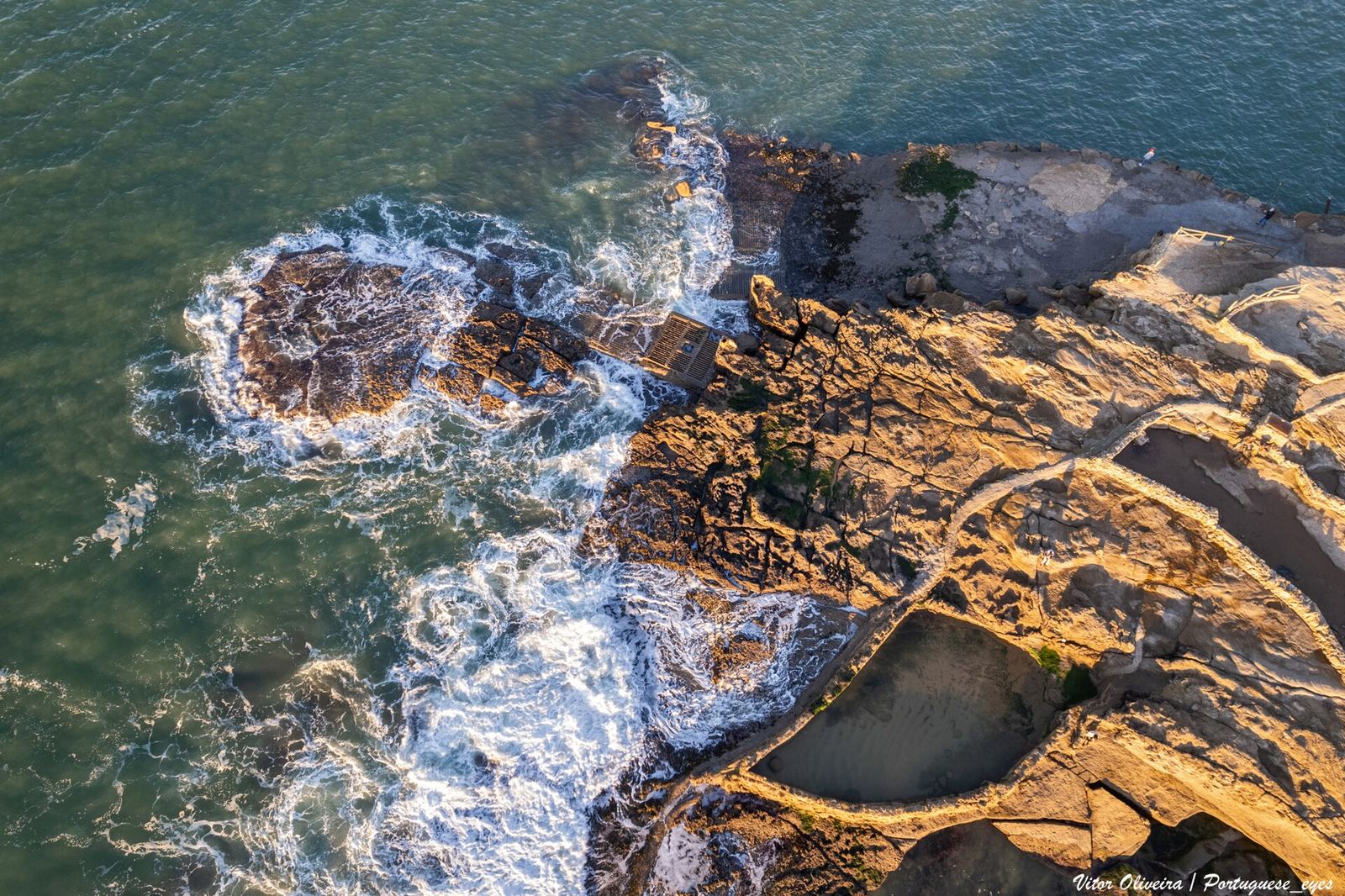 Rock shelves and the Atlantic on the Lourinhã coast