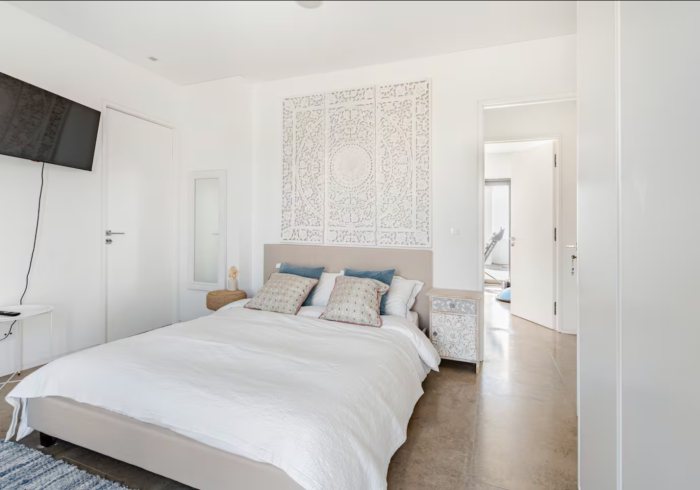 The Sunrise Room: Das Schlafzimmer und die Kleiderschränke